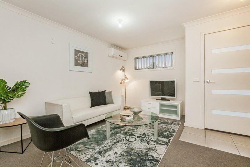 Photo - 42/12 Kirkland Court, Epping VIC 3076 - Image 4