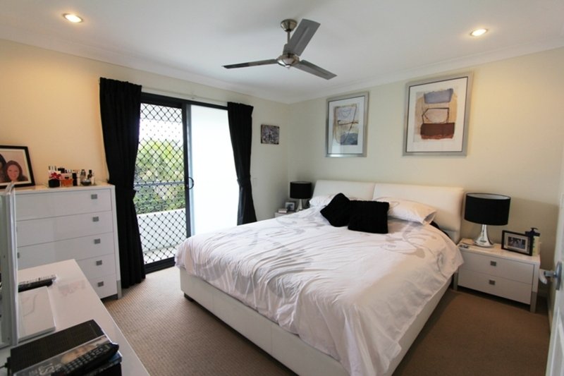 Photo - 4/212 Nerang Road, Southport QLD 4215 - Image 4