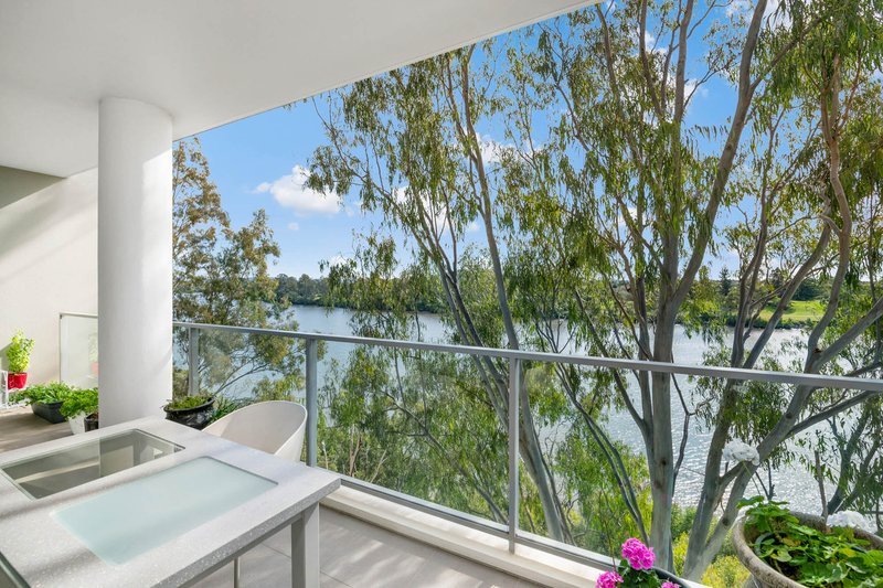 Photo - 4214/205 King Arthur Terrace, Tennyson QLD 4105 - Image 6