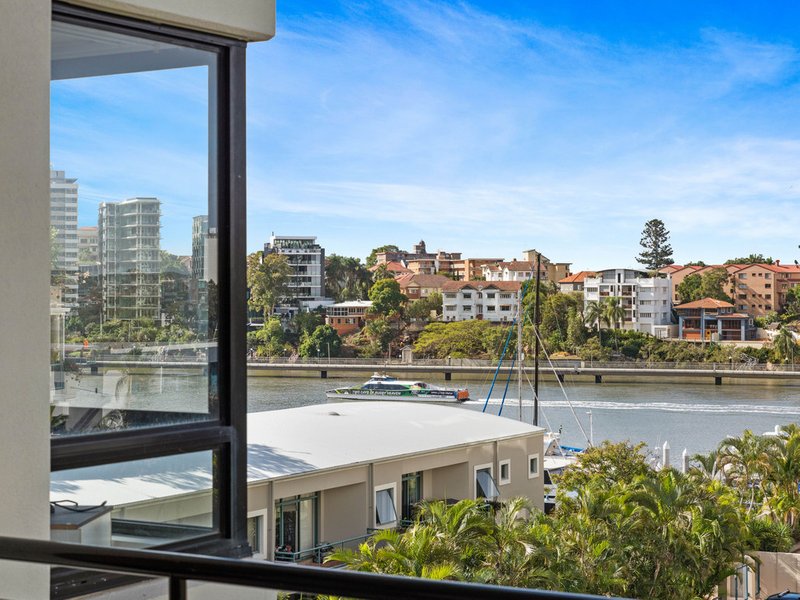 42/15 Goodwin Street, Kangaroo Point QLD 4169