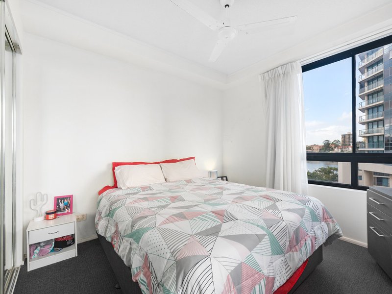 Photo - 42/15 Goodwin Street, Kangaroo Point QLD 4169 - Image 8