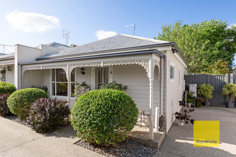 4/215 High Street, Belmont VIC 3216