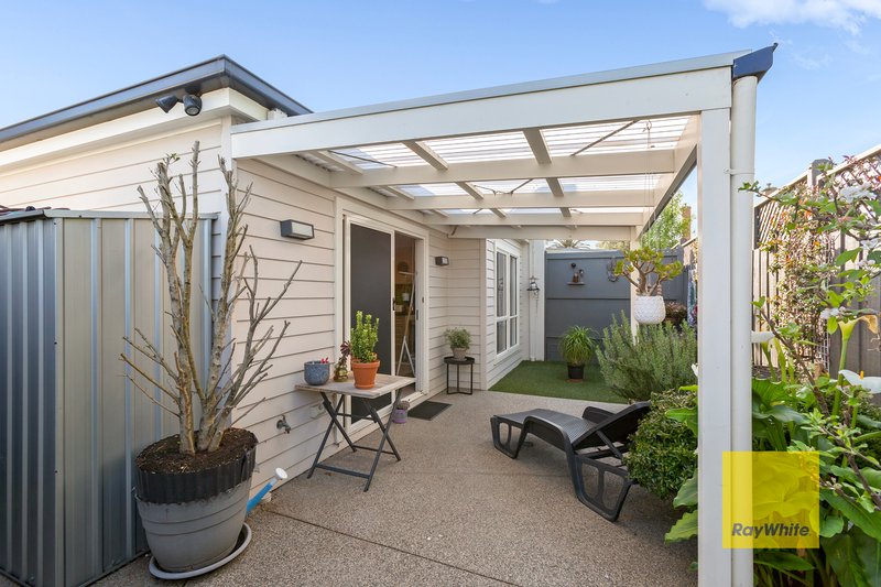 Photo - 4/215 High Street, Belmont VIC 3216 - Image 12