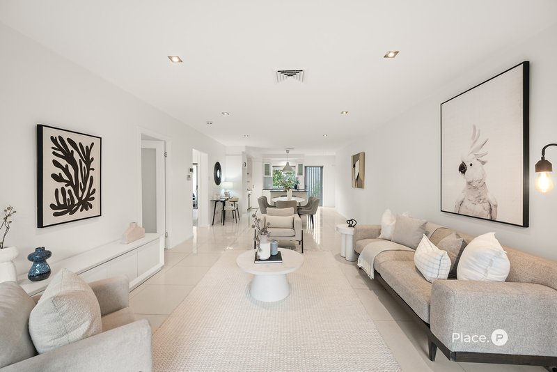 Photo - 4/215 Wellington Road, East Brisbane QLD 4169 - Image 2