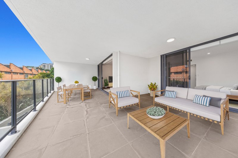 Photo - 4217/35 Burdett Street, Albion QLD 4010 - Image 5