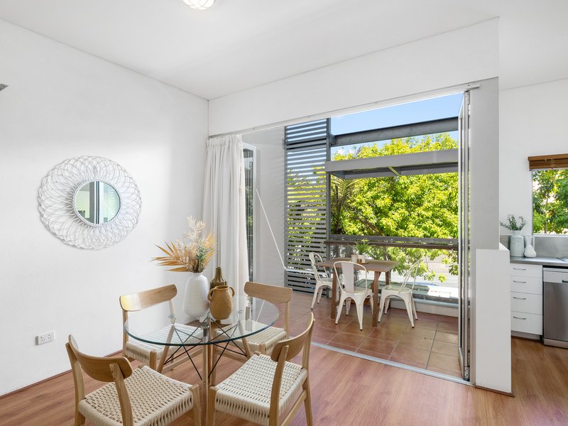 Photo - 421/78 Arthur Street, Fortitude Valley QLD 4006 - Image 16