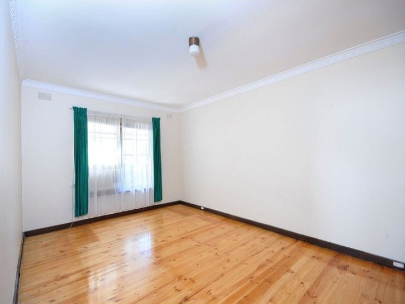 Photo - 4/21A Windsor Road, Glenside SA 5065 - Image 2