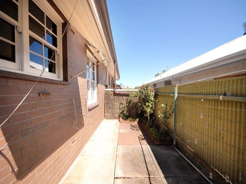 Photo - 4/21A Windsor Road, Glenside SA 5065 - Image 5