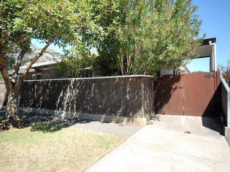 Photo - 4/21A Windsor Road, Glenside SA 5065 - Image 6