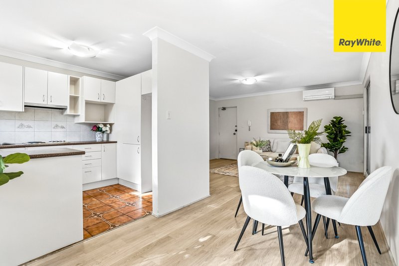 Photo - 4/22-24 Elizabeth Street, Parramatta NSW 2150 - Image 4