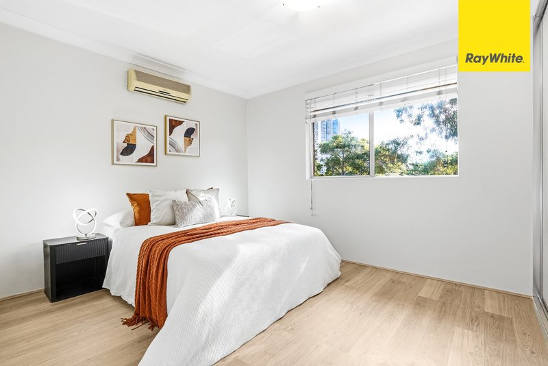 Photo - 4/22-24 Elizabeth Street, Parramatta NSW 2150 - Image 8