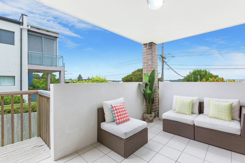 Photo - 4/22-24 Shackel Ave , Brookvale NSW 2100 - Image 3