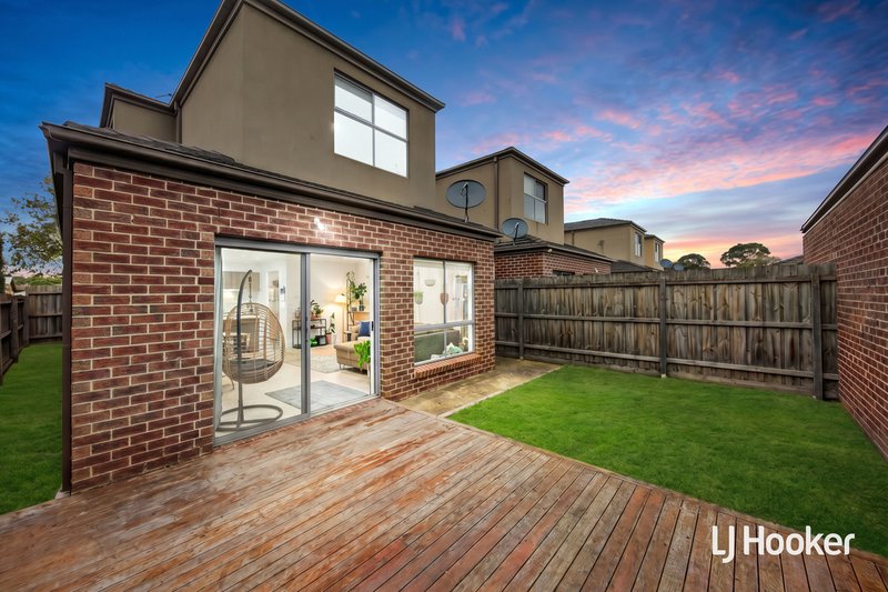Photo - 4/22-24 Stawell Street, Werribee VIC 3030 - Image 12