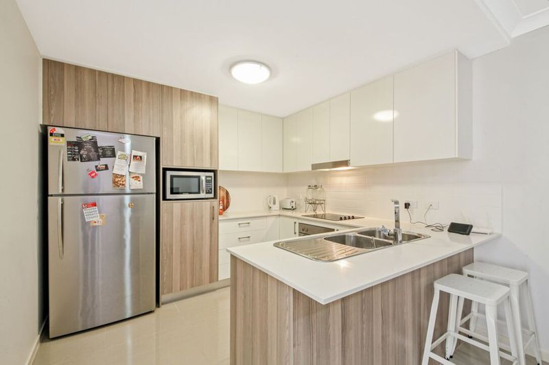 Photo - 4/22-26 School Road, Stafford QLD 4053 - Image 3