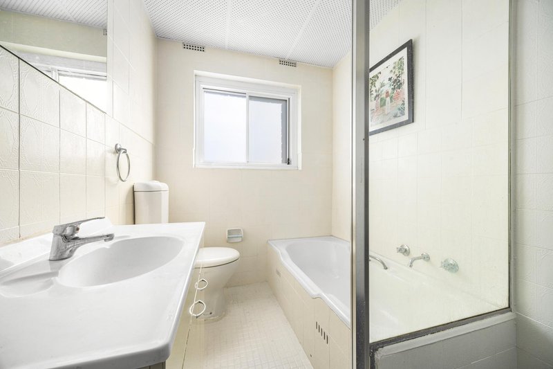 Photo - 4/22-28 O'Brien Street, Bondi Beach NSW 2026 - Image 7