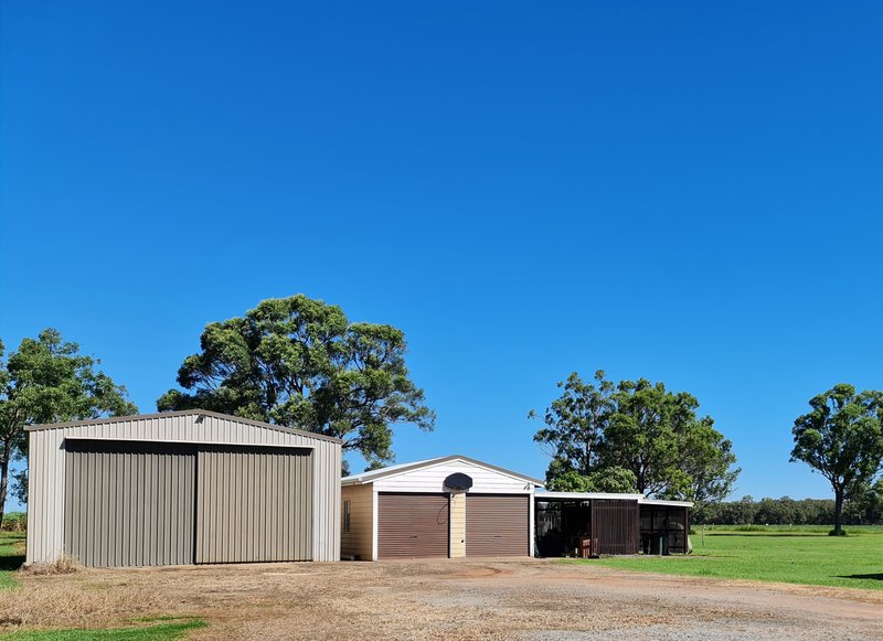 Photo - 422 Beaver Rock Road, Granville QLD 4650 - Image 3