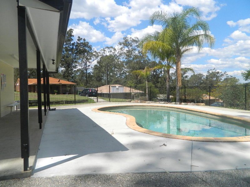 Photo - 4/22 Buttler Street, Bellbird Park QLD 4300 - Image 14