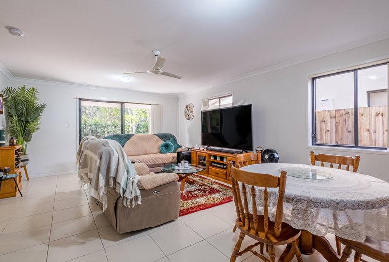 Photo - 4/22 Coastal Avenue, Beerwah QLD 4519 - Image 3