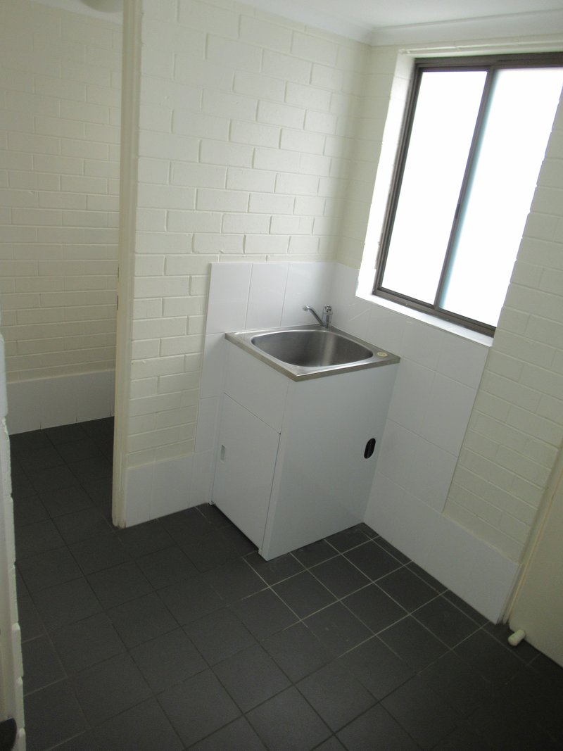 Photo - 4/22 Corambara Cres , Toormina NSW 2452 - Image 7