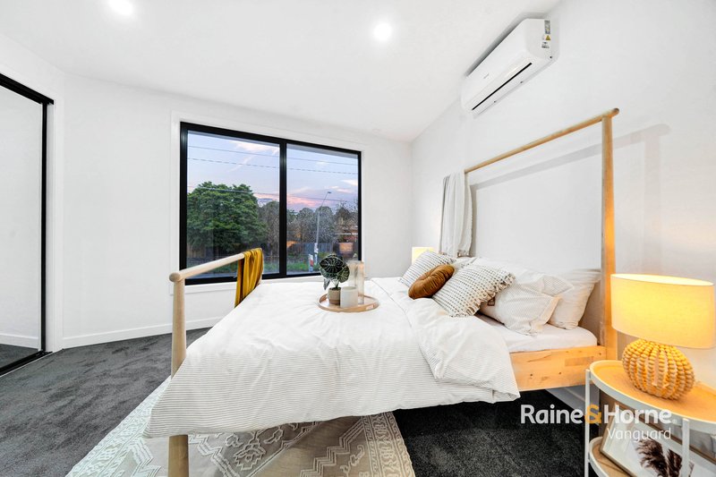 Photo - 4/22 Dorrington Avenue, Reservoir VIC 3073 - Image 12