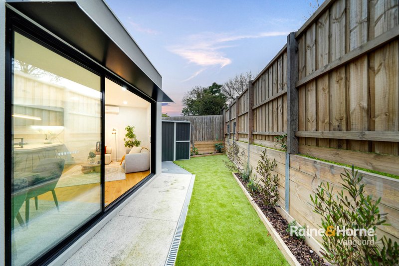 Photo - 4/22 Dorrington Avenue, Reservoir VIC 3073 - Image 19