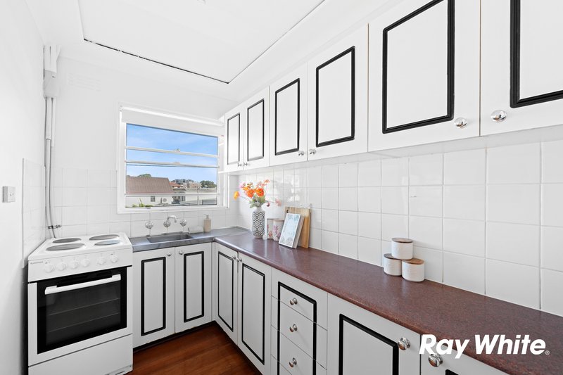 Photo - 4/22 Hercules Street, Dulwich Hill NSW 2203 - Image 6