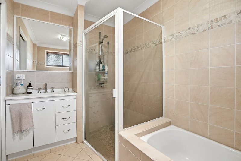 Photo - 4/22 Mawarra Street, Palm Beach QLD 4221 - Image 11