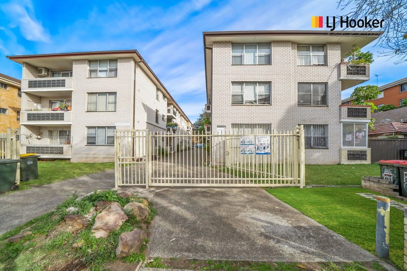 Photo - 4/22 Mcburney Road, Cabramatta NSW 2166 - Image 6