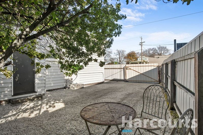 Photo - 422 Skipton Street, Redan VIC 3350 - Image 15