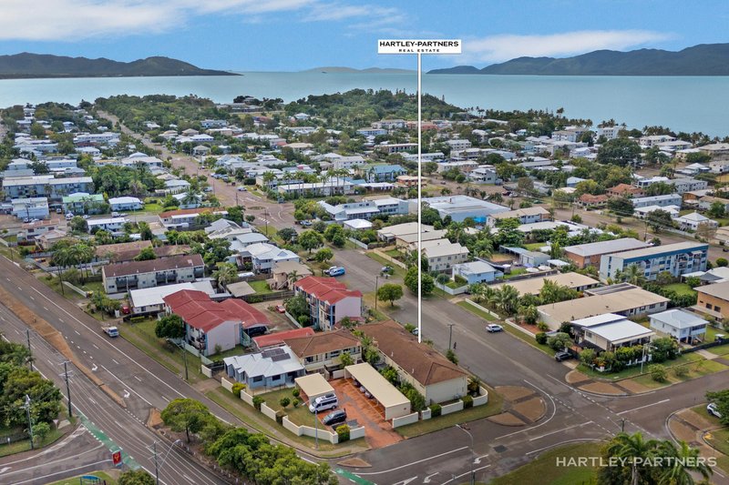 Photo - 4/22 Stuart Street, North Ward QLD 4810 - Image 2