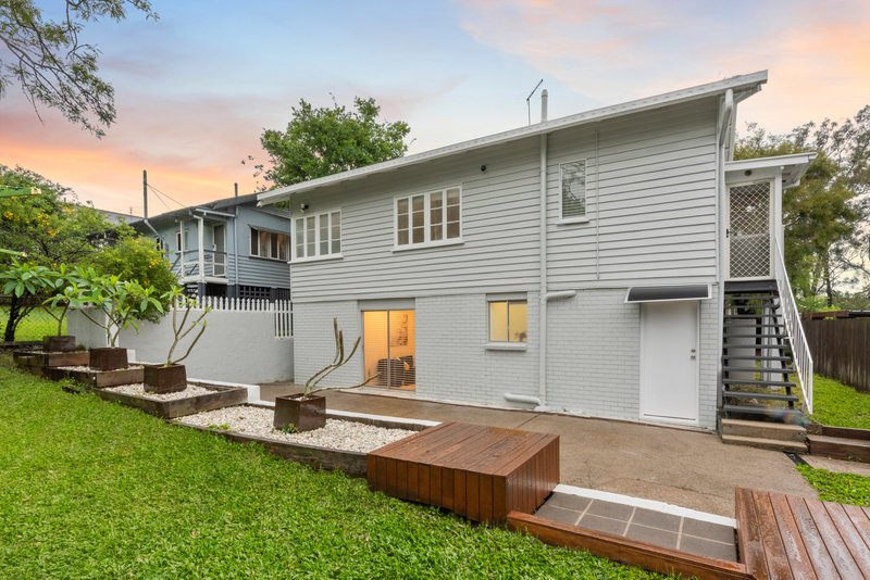 Photo - 422 Wardell Street, Enoggera QLD 4051 - Image 16