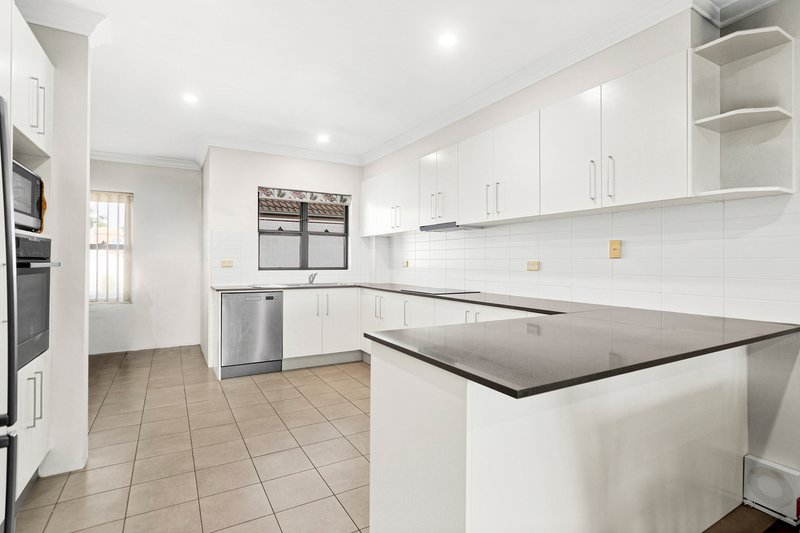 Photo - 42/20-26 Addison Street, Shellharbour NSW 2529 - Image 3