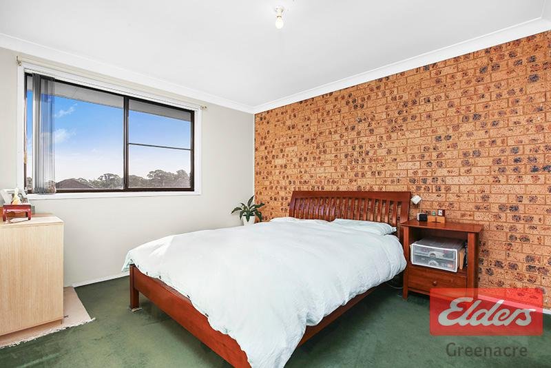 Photo - 4/221 Old Kent Road, Greenacre NSW 2190 - Image 5