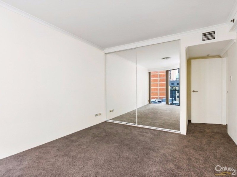 Photo - 42/222 Sussex St , Sydney NSW 2000 - Image 7