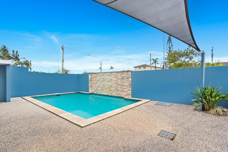 Photo - 4/2254 Gold Coast Highway, Mermaid Beach QLD 4218 - Image 18