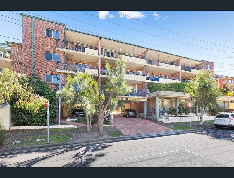 Photo - 4/23-29 Gray Street, Sutherland NSW 2232 - Image 1