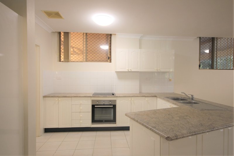 Photo - 4/23-29 Gray Street, Sutherland NSW 2232 - Image 2