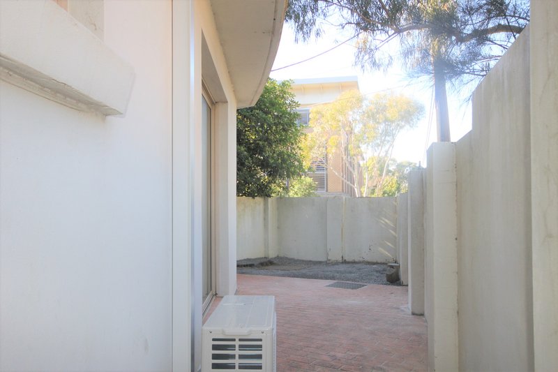 Photo - 4/23-29 Gray Street, Sutherland NSW 2232 - Image 13