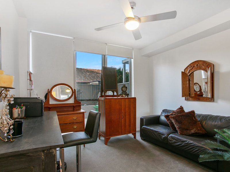 Photo - 4/23 Albert Street, Margate QLD 4019 - Image 12