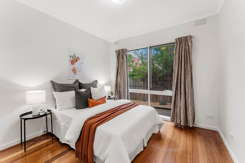 Photo - 4/23 Bamfield Road, Heidelberg Heights VIC 3081 - Image 8