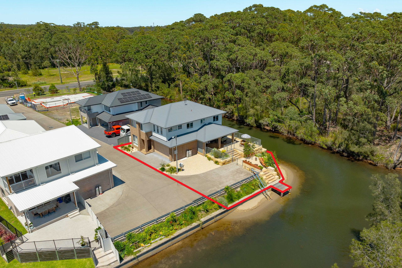 4-bedroom house at 4 23 Jacobs Drive, Sussex Inlet NSW 2540, Shoalhaven, New South Wales