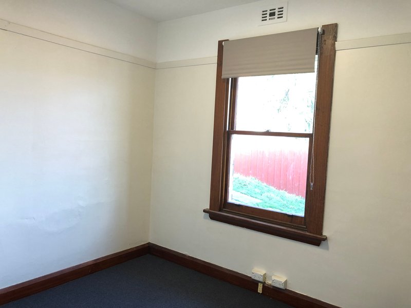 Photo - 4/23 Killafaddy Road, St Leonards TAS 7250 - Image 6