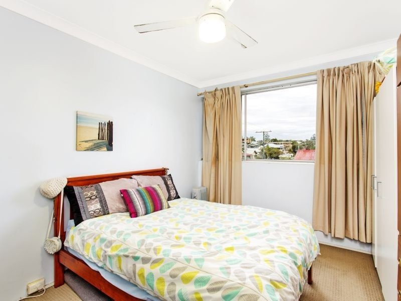 Photo - 4/23 Mansfield Street, Coorparoo QLD 4151 - Image 5