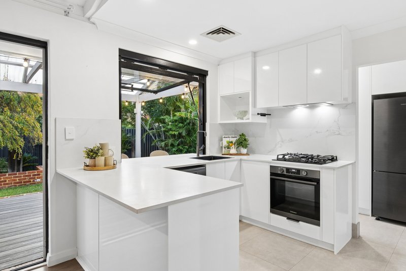 Photo - 4/23 Thurlow Avenue, Yokine WA 6060 - Image 10
