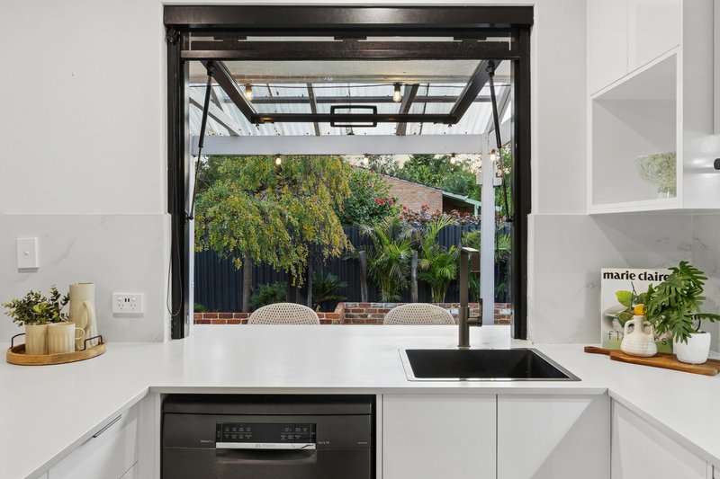 Photo - 4/23 Thurlow Avenue, Yokine WA 6060 - Image 13