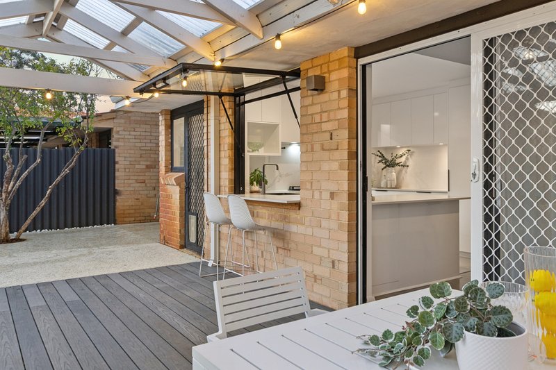 Photo - 4/23 Thurlow Avenue, Yokine WA 6060 - Image 23