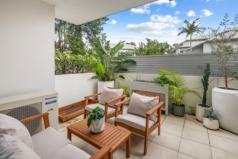 4/2312 Gold Coast Highway, Mermaid Beach QLD 4218