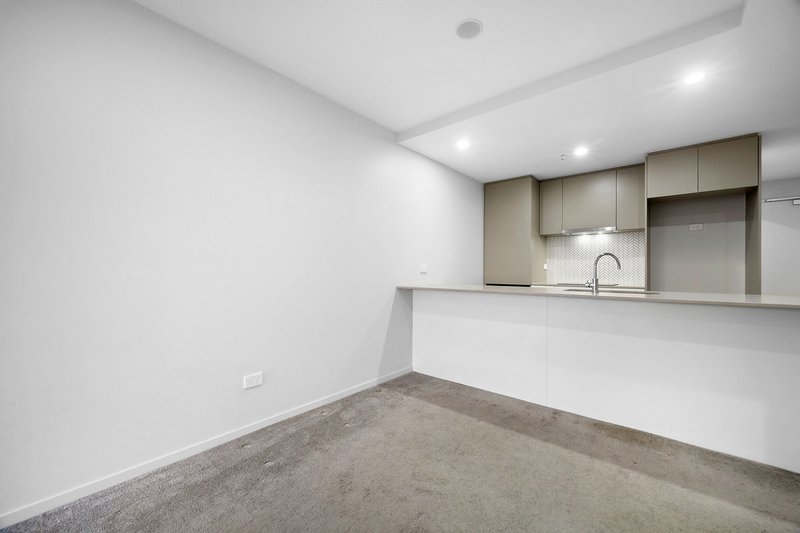 Photo - 423/335 Anketell Street, Greenway ACT 2900 - Image 1