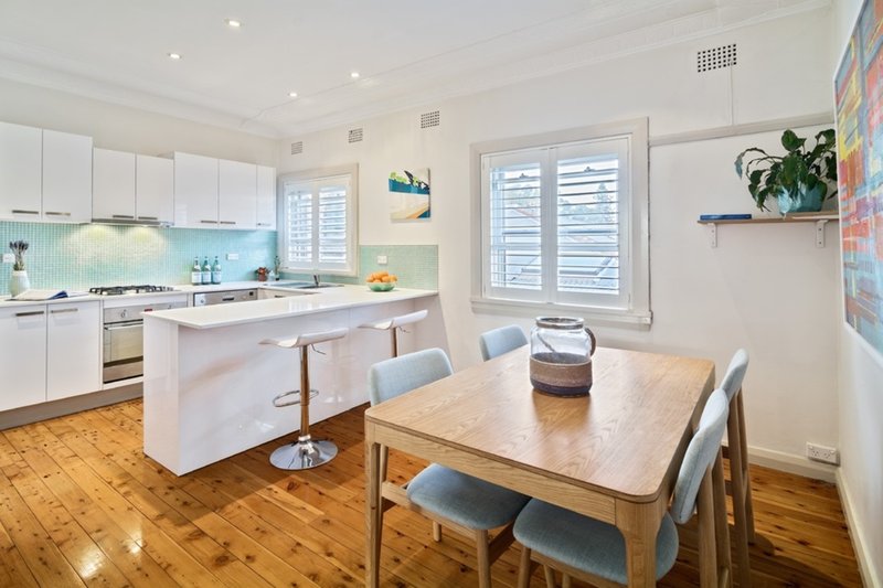 Photo - 4/235 Pittwater Road, Manly NSW 2095 - Image 5