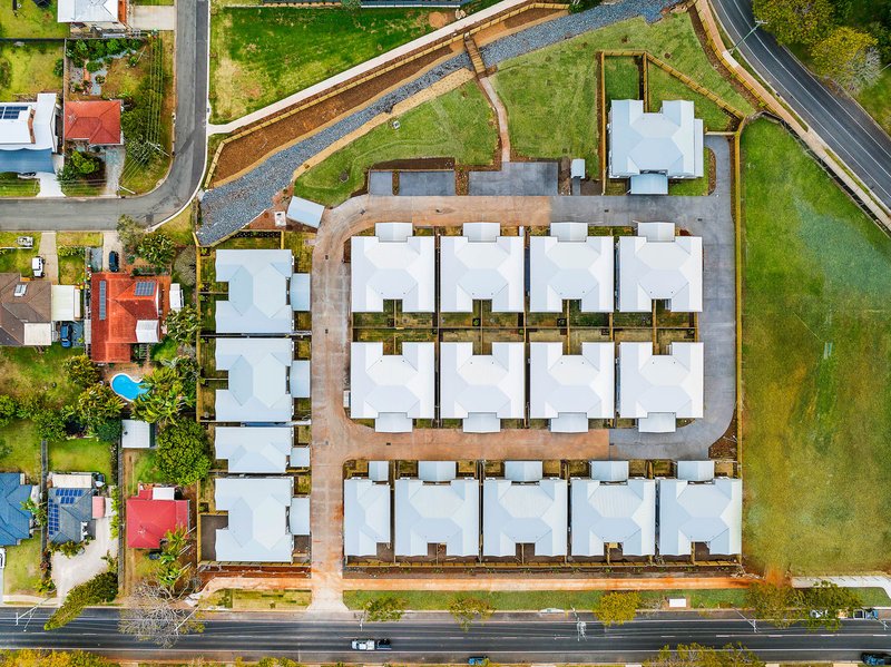 Photo - 4/236 Colburn Avenue, Victoria Point QLD 4165 - Image 18